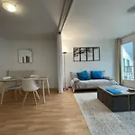 Superbe Hyper Centre تروفيي سور مير